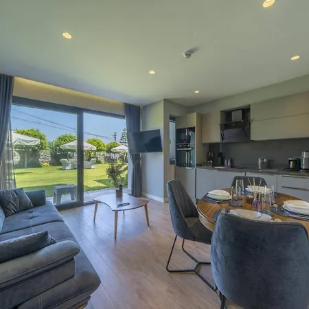 Splendid Close To Beach In Bodrum Apartment *