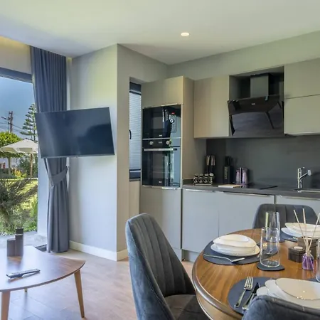 Splendid Close To Beach In Bodrum Apartment